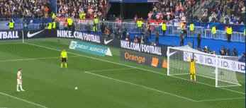 1742770138858066058.gif 法克点5A.gif