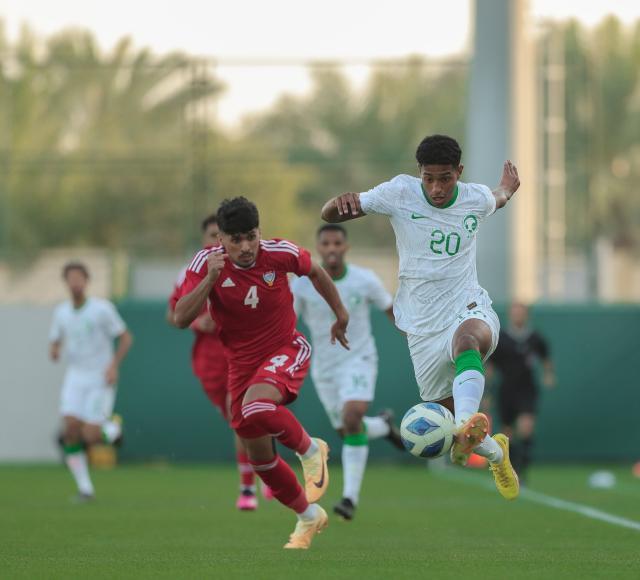 开云体育app下载-国青两对手抵达乌兹别克 沙特最后热身一球小负